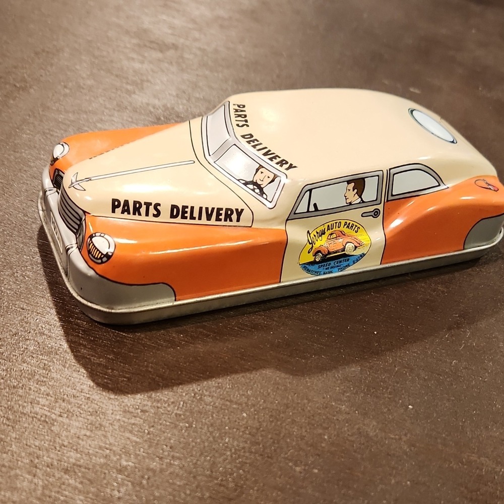 Fossil Parts Delivery Car Collectible Advertising Tin 1991 vintage